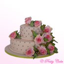 wedding cake with roses